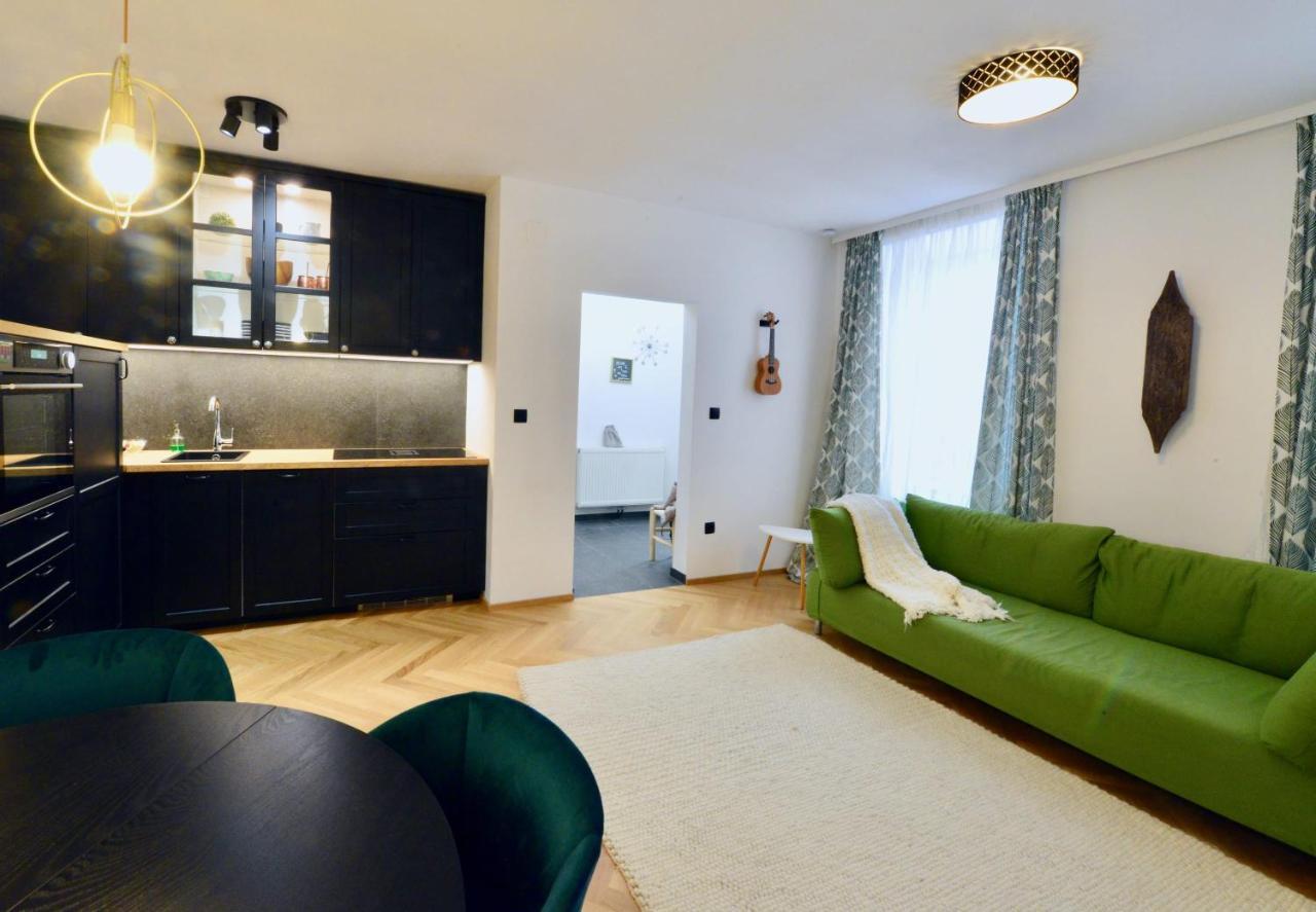 شقة Modern Flat With Parking Space فيينا المظهر الخارجي الصورة